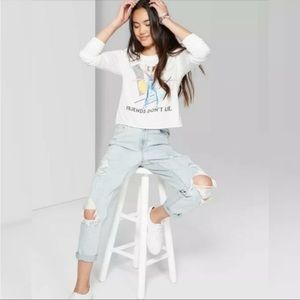 WILD FABLE WOMEN'S HIGH-RISE DISTRESSED MOM JEANS SIZE 4 - LIGHT WASH